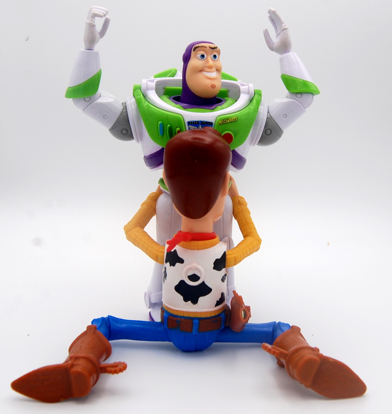 woody giving buzz a blowjob