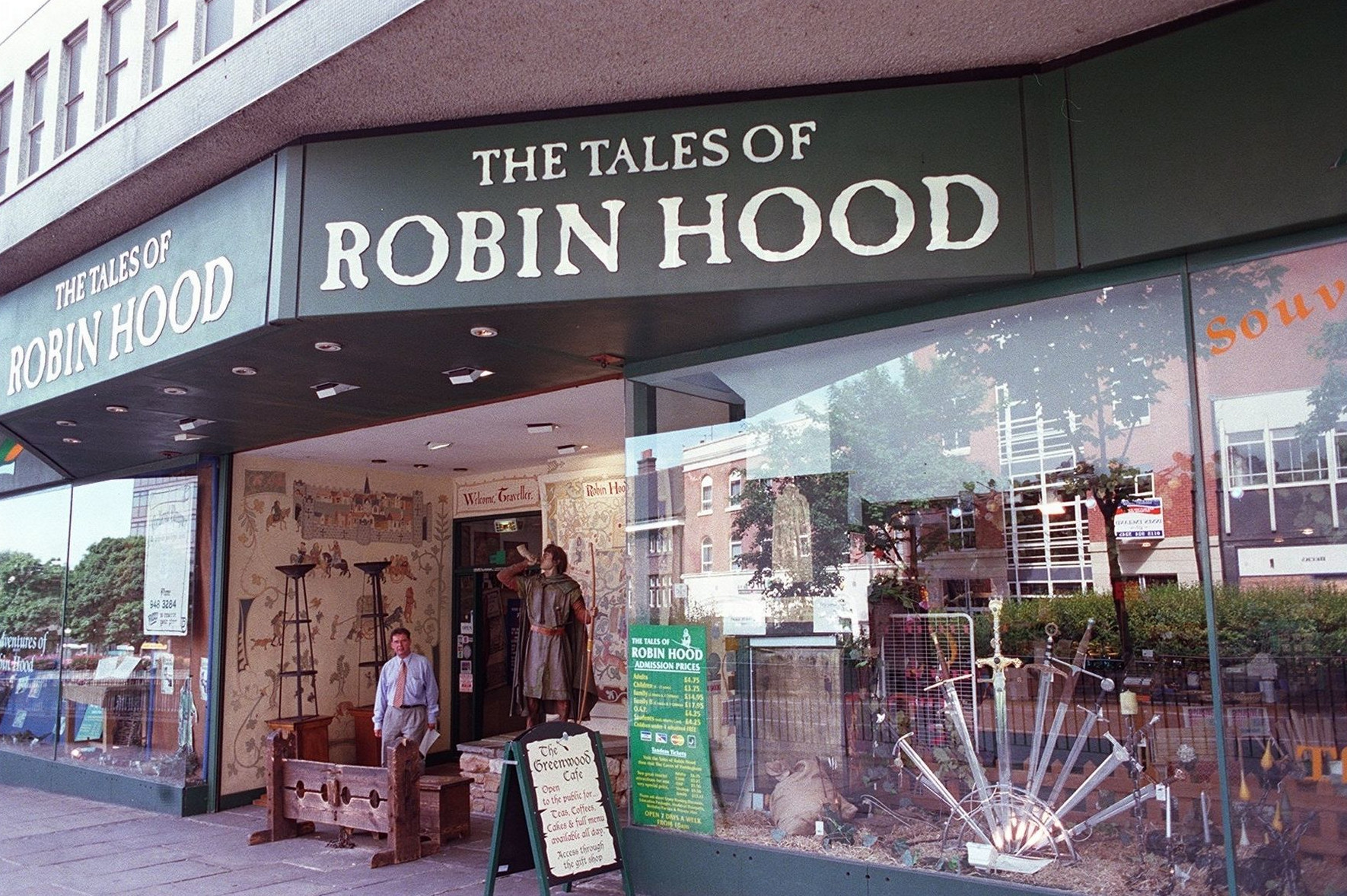 tales of robin hood entrance 2005